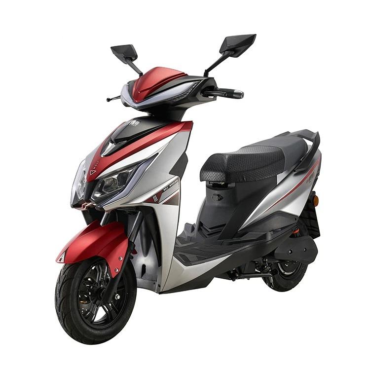 imgi_12_luxury-electric-motor-scooter65e1523c-fc47-4473-8c63-006b600427f2